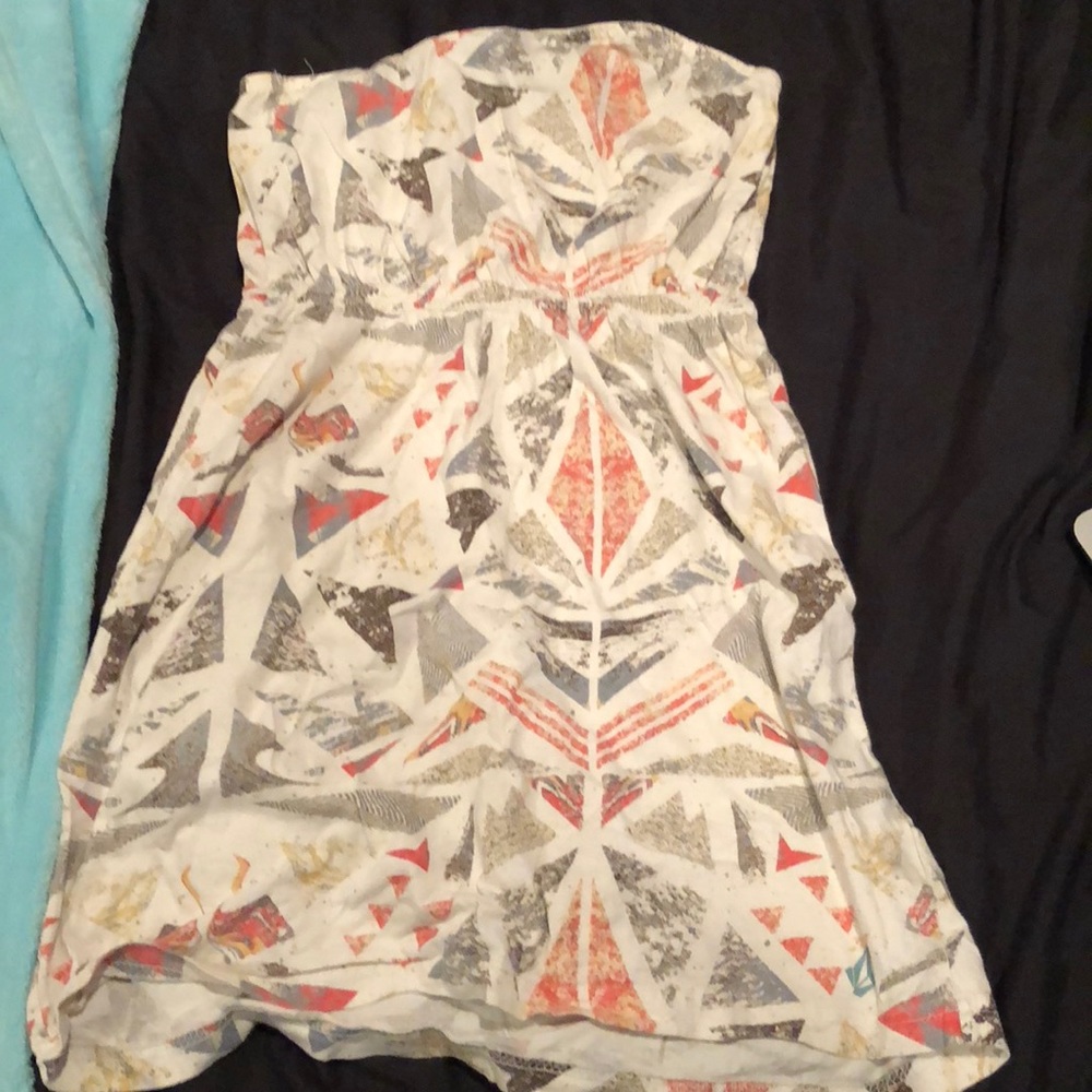 Strapless Volcom dress